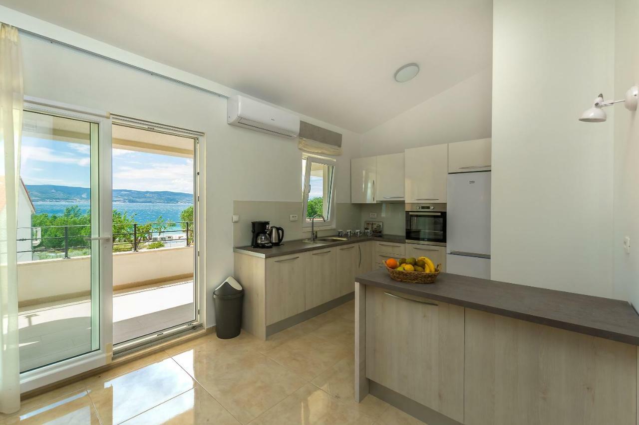 Apartments Villa Aquamarine Duce Bagian luar foto