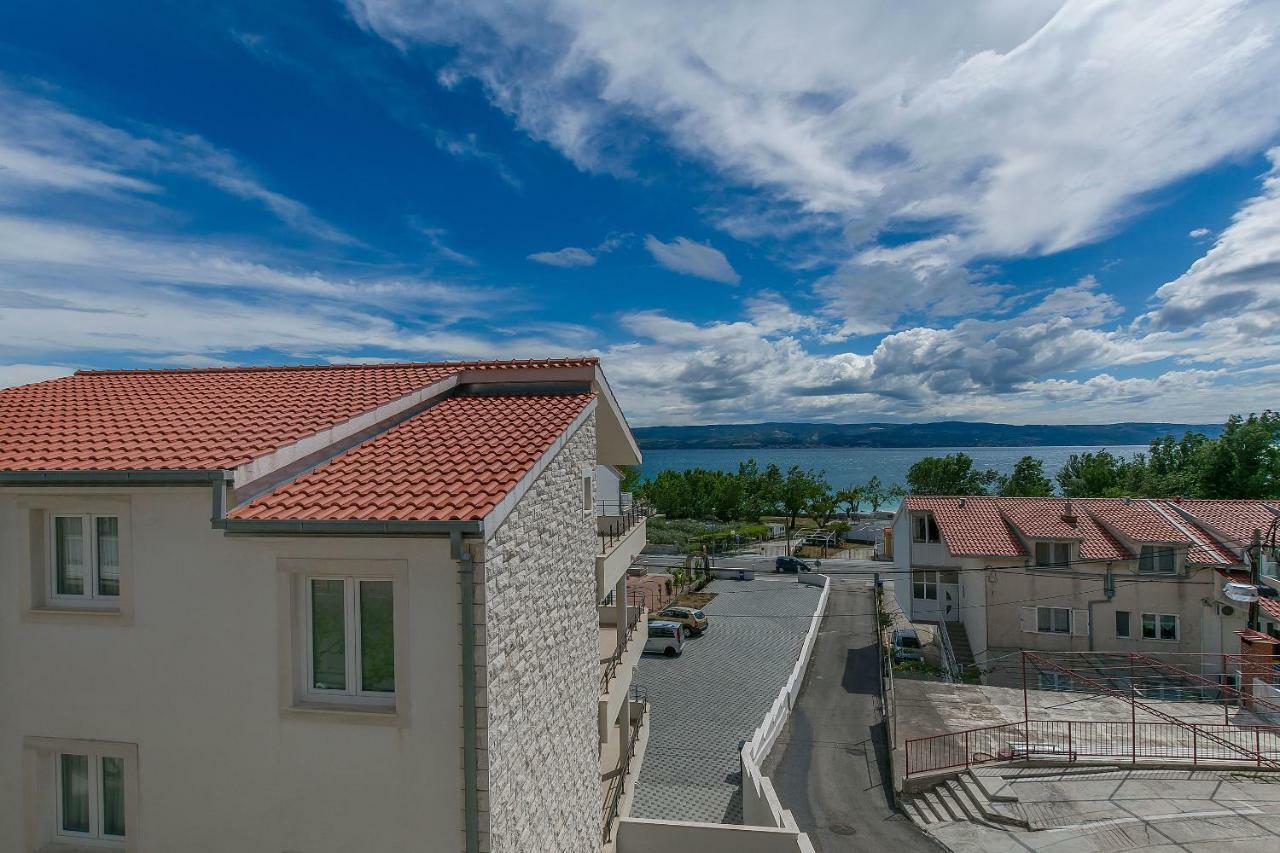 Apartments Villa Aquamarine Duce Bagian luar foto