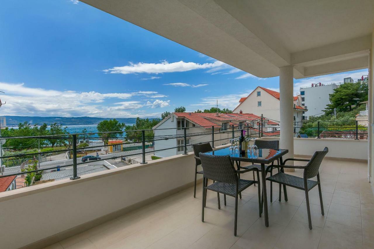 Apartments Villa Aquamarine Duce Bagian luar foto