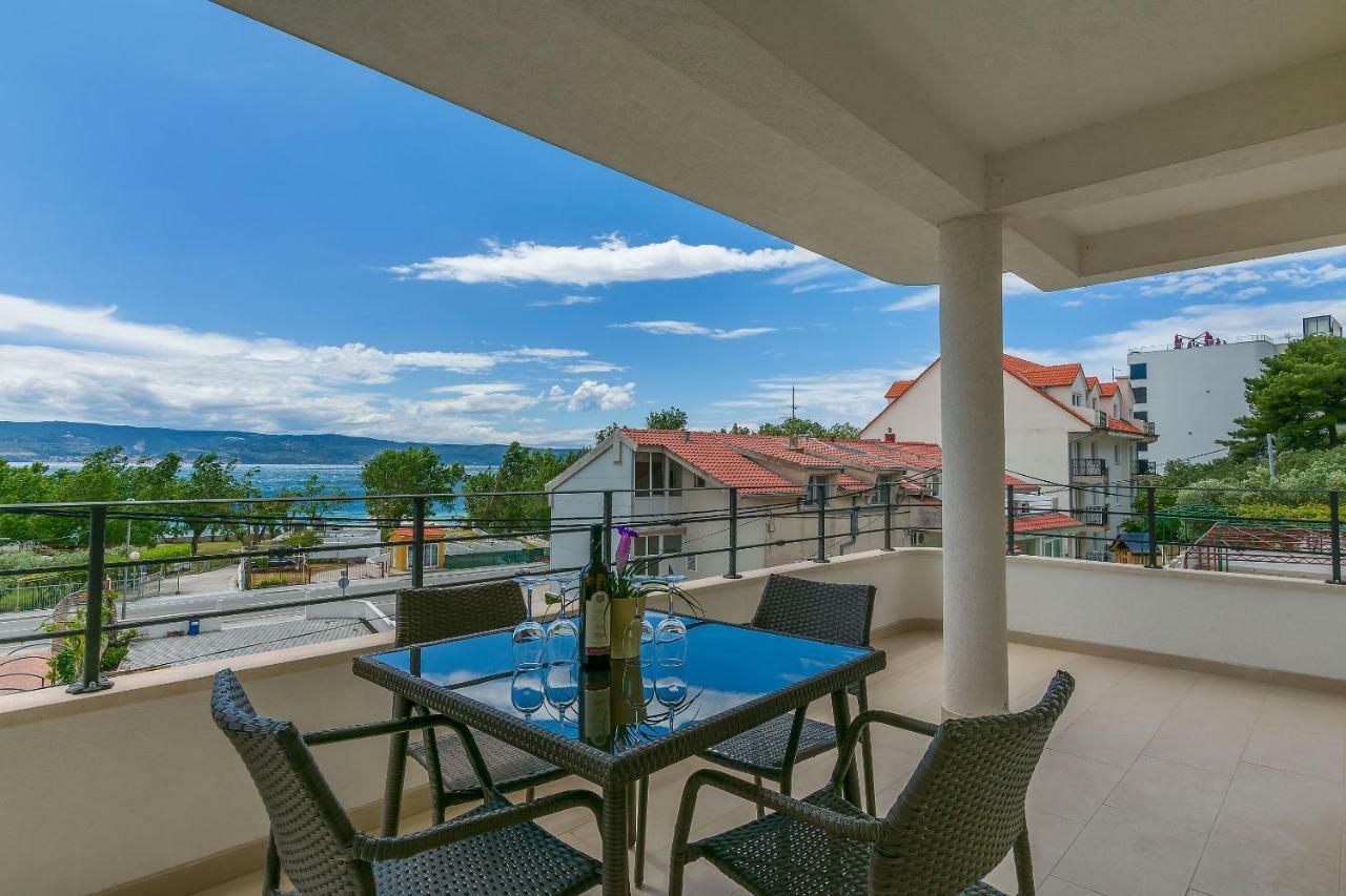 Apartments Villa Aquamarine Duce Bagian luar foto