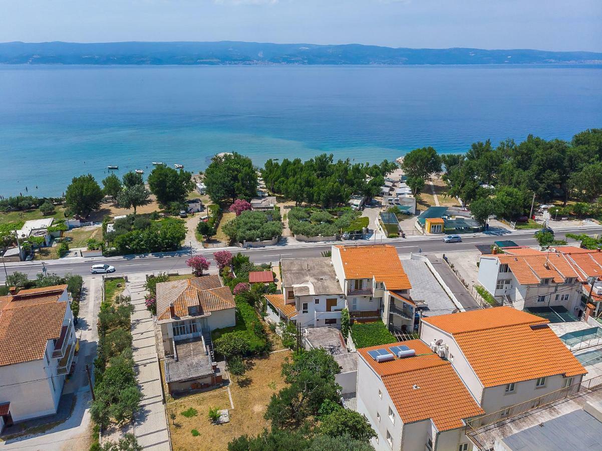 Apartments Villa Aquamarine Duce Bagian luar foto